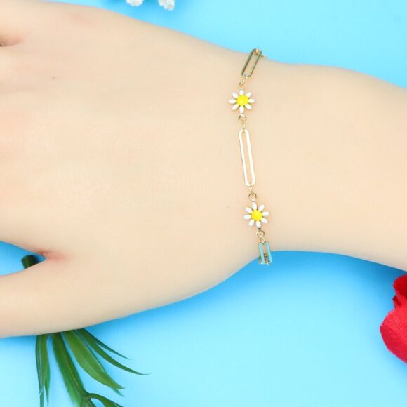 Chic & Stylish Bracelet – A Thoughtful Gift for Women and Girls, DYC1065 - Picture 8 of 8